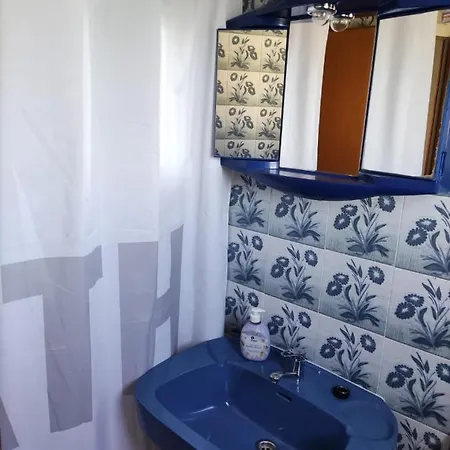 Kuca Carmen Guest house Rab Town