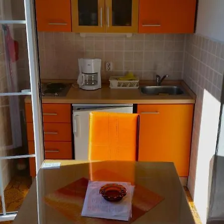 Kuca Carmen Guest house Rab Town