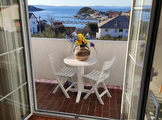 Pensjonat Kuca Carmen 3*